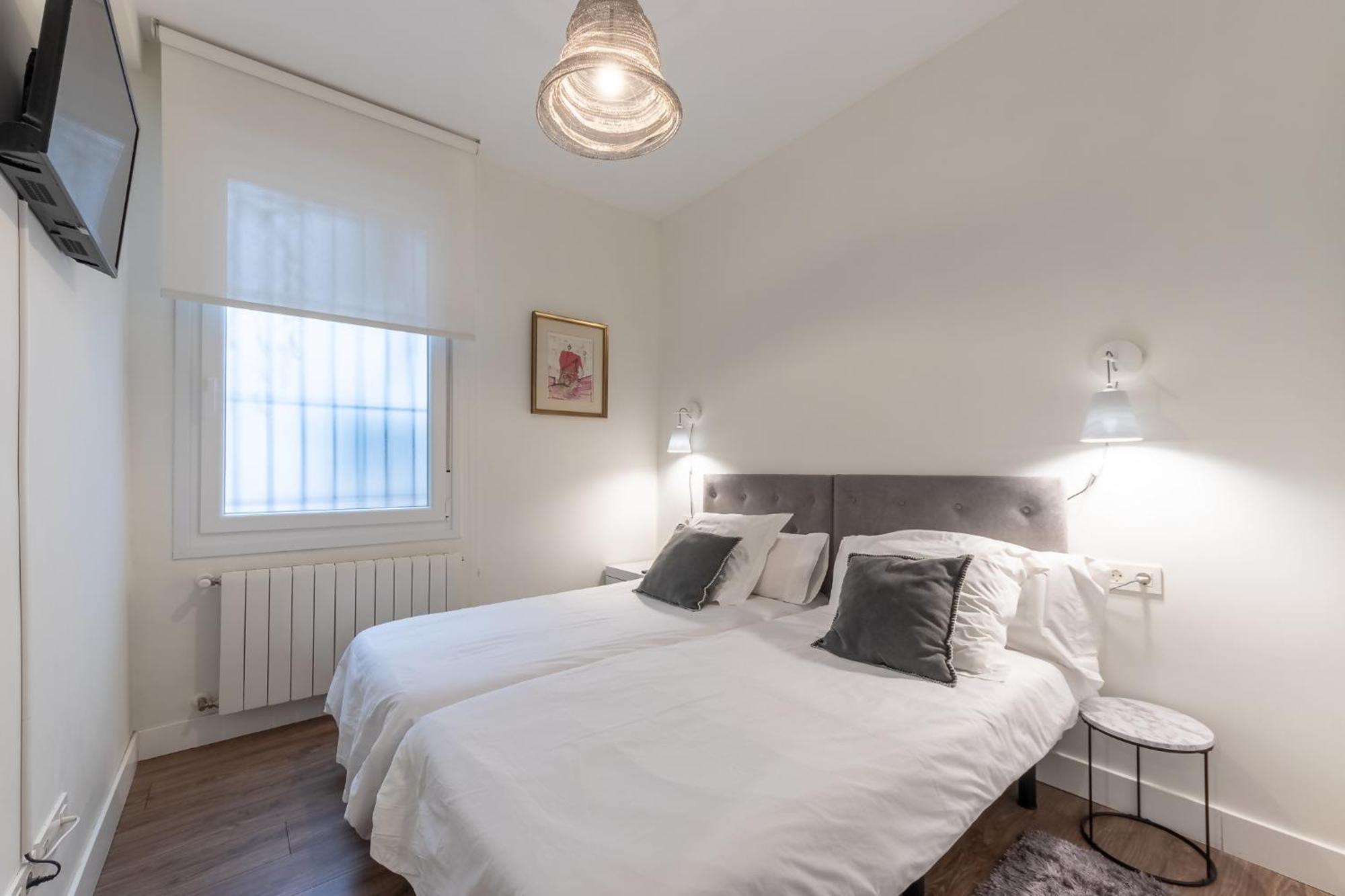 Homeloving Apartment Bilbao Centre With Parking מראה חיצוני תמונה